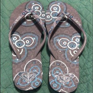 Roxy flip flops